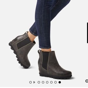 Sorel wedge boots